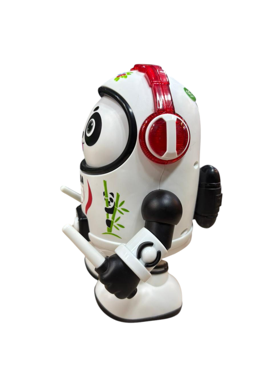 Space Panda Dance, Music and Lighting